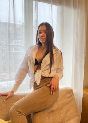 Проститутка Миля